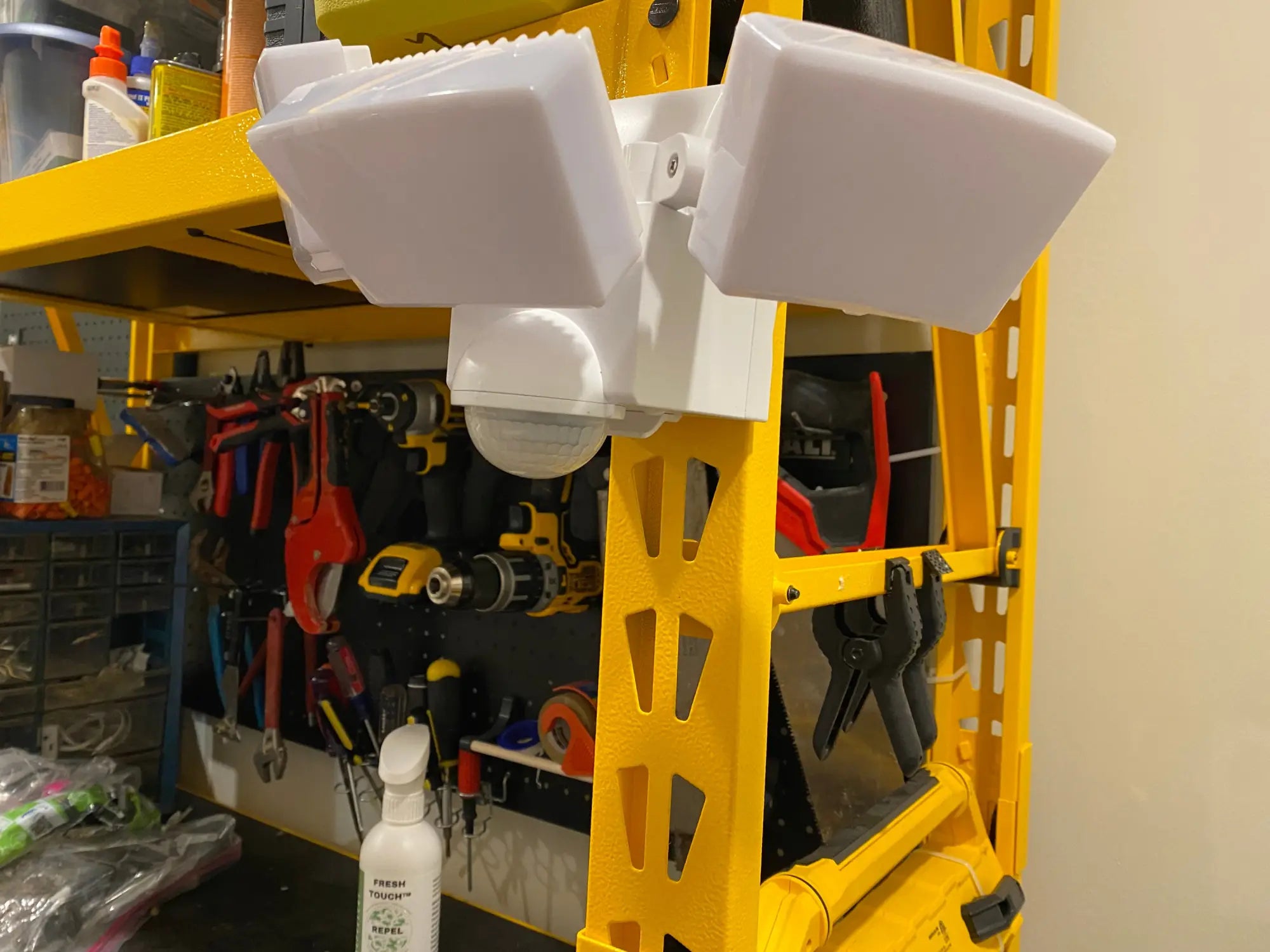 Boosting Security and Revenue: How Self-Storage Facility Managers Benefit from Selling Battery-Operated Motion Security