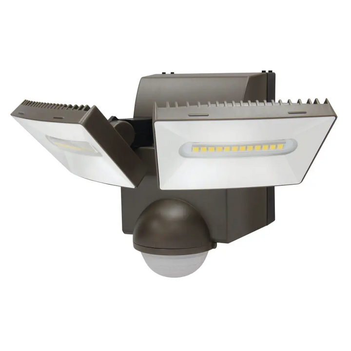 IQ America LB1880 Dual Head Battery LED Motion Security Light 800 Lumens Wireless Installation Battery Operated Motion