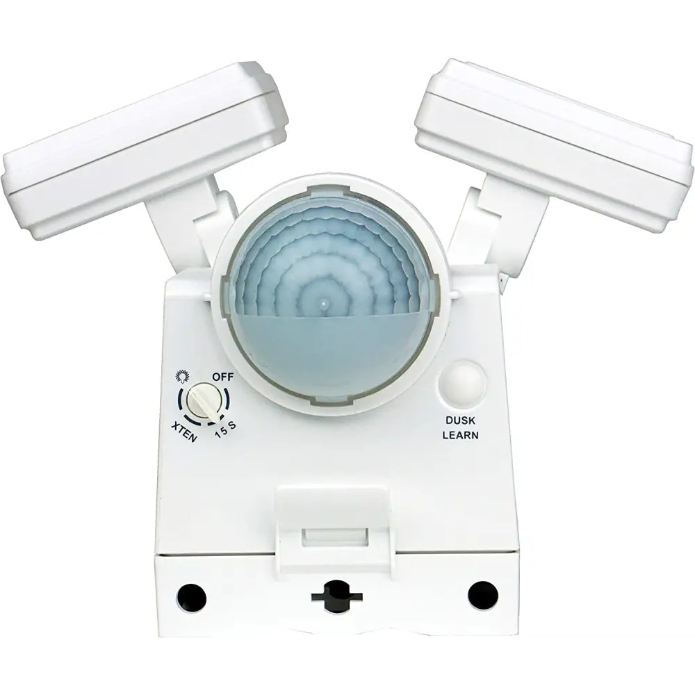 IQ America LED Motion Security Flood Light Battery-Powered Universal Mount 700 Lumen Closet Shed Storage Attic Workshop