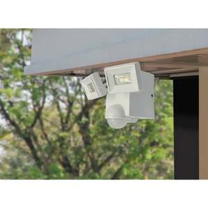 IQ America LED Motion Security Flood Light Battery-Powered Universal Mount 700 Lumen Closet Shed Storage Attic Workshop