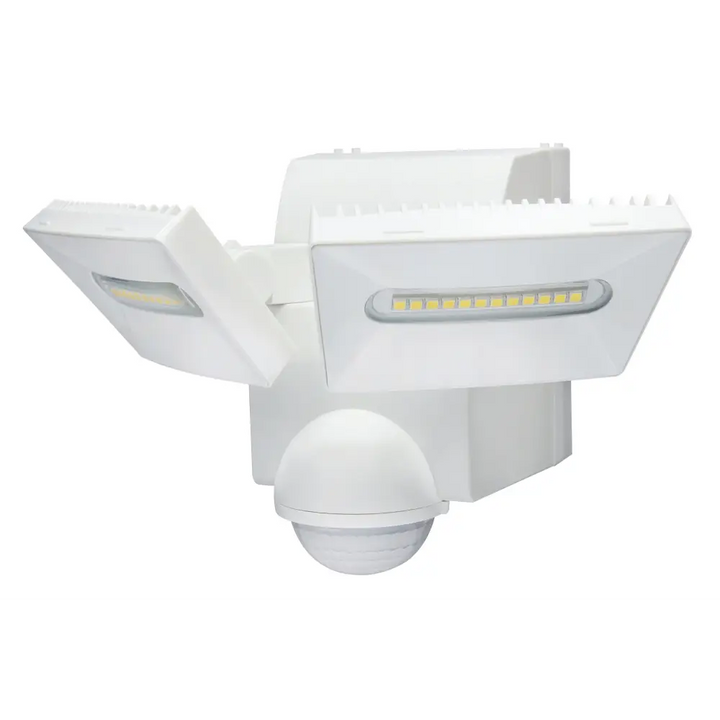 IQ America Motion Security Flood Light Battery-Powered 800 Lumen LED Eave Soffit Universal Mt Closet Shed Storage Attic