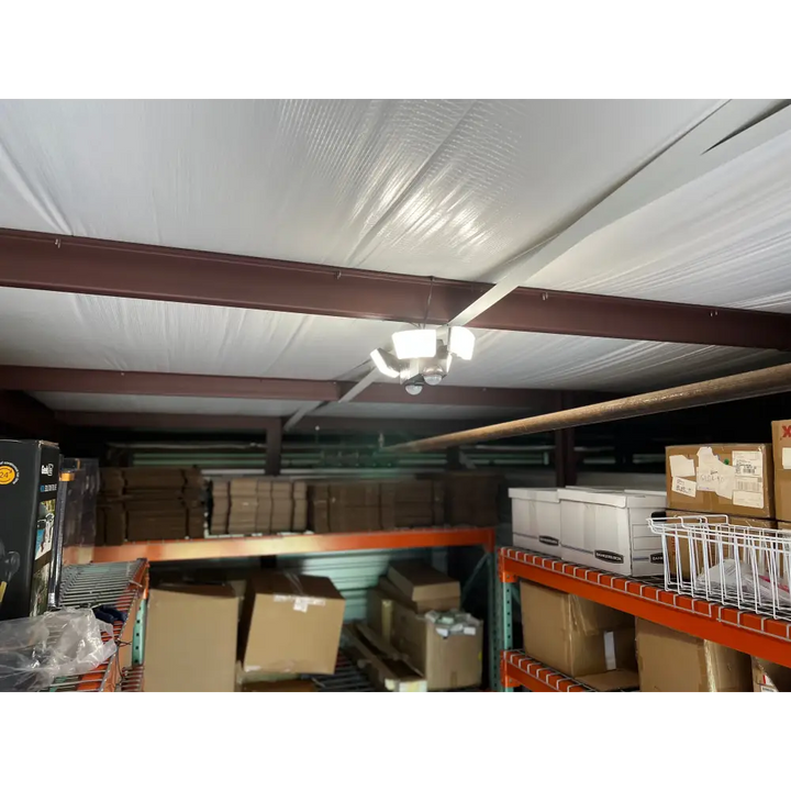 IQ America Motion Security Flood Light Battery-Powered 800 Lumen LED Eave Soffit Universal Mt Closet Shed Storage Attic