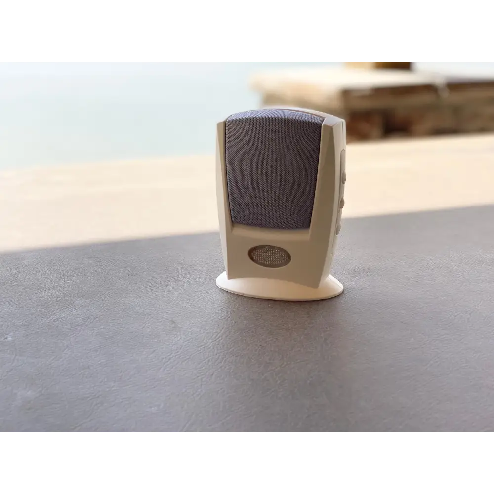 IQ America Wireless Battery-Powered Portable Visual Strobe and Audible Doorbell Chime Alert 4 Note 300 Ft Range