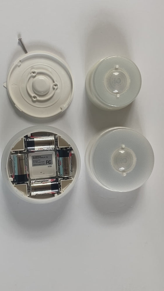 
            
                Load and play video in Gallery viewer, IQ America 6 inch Battery Operated Motion Sensor Ceiling Light 800 lumens
            
        