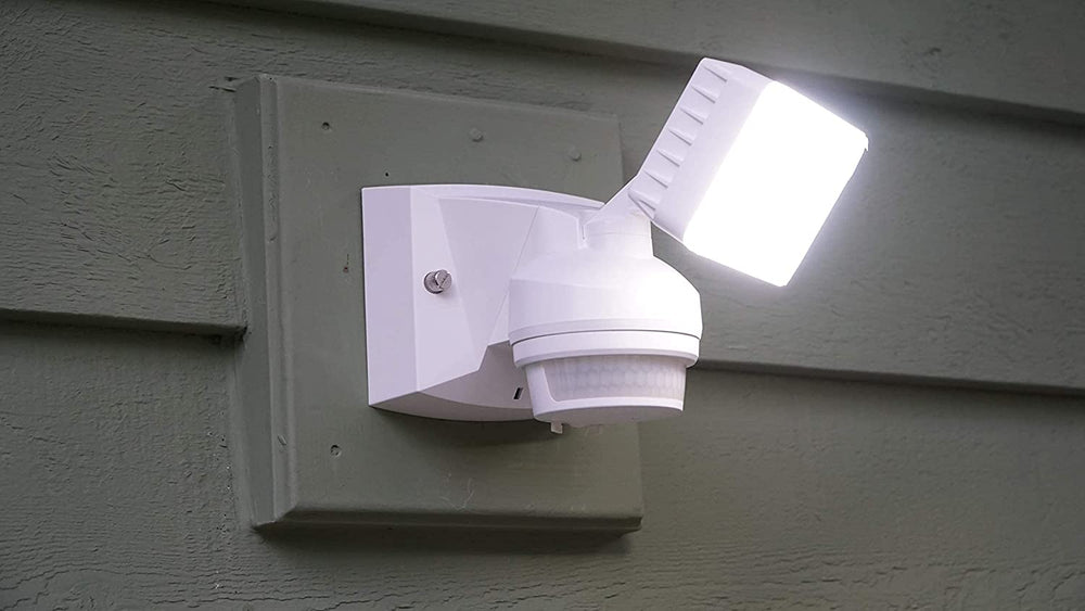 Image of Premium Product: Iq America Lm1801Wh Motion Security Floodlight 1600 Lumen 180 Deg 70 Ft Detection Eave Wall Mount Wh, highlighting its features and quality.